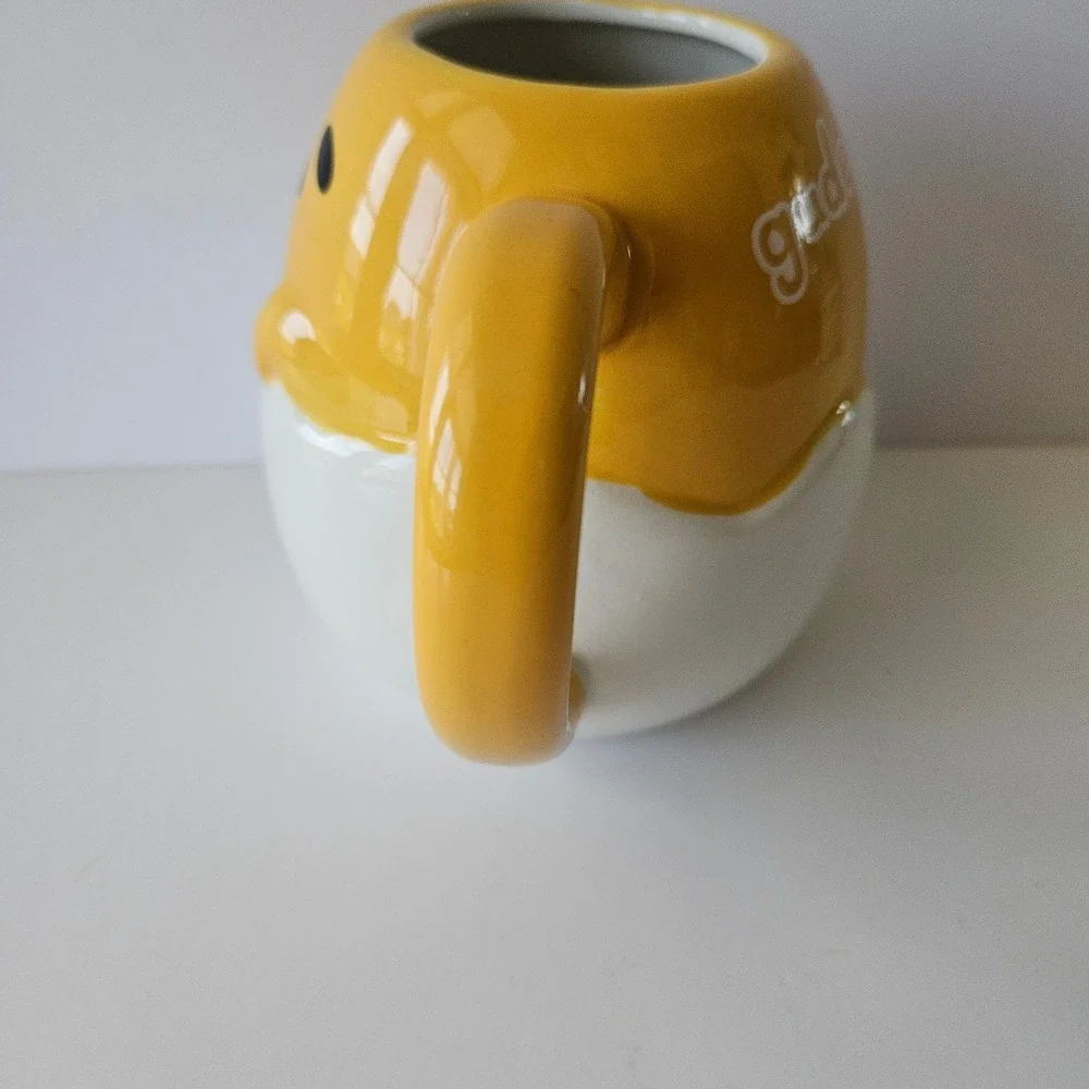 NEW Sanrio‎ Gudetama Lazy Egg Mug Cup 20oz Sculpted Silver Buffalo World Market